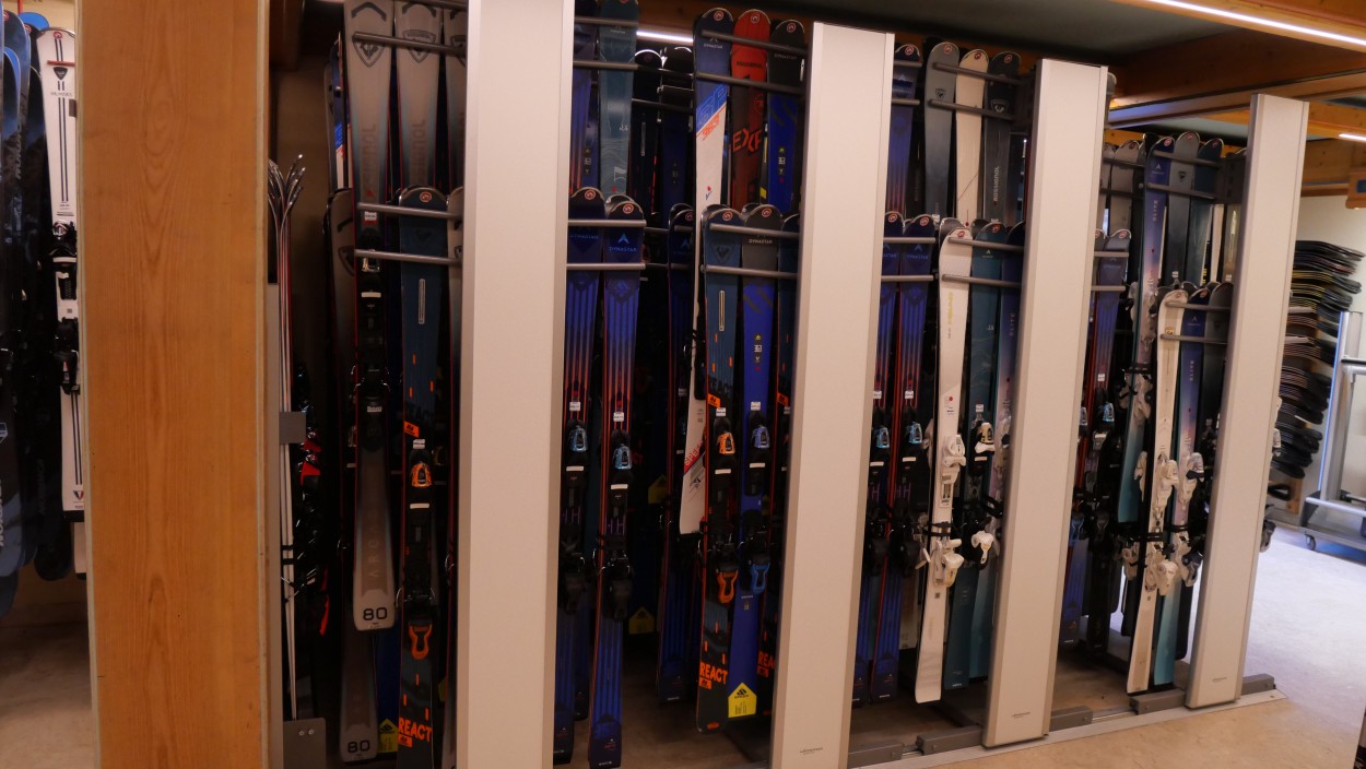 Skishop in Morzine. Bergerski